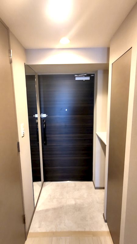 クレヴィアリグゼ西巣鴨5階 玄関