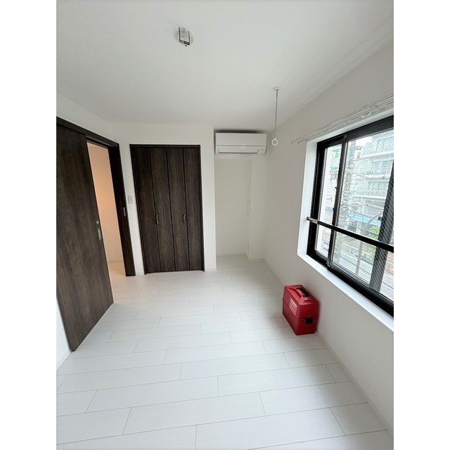 SOLASIA residence南大塚0402号室 リビング