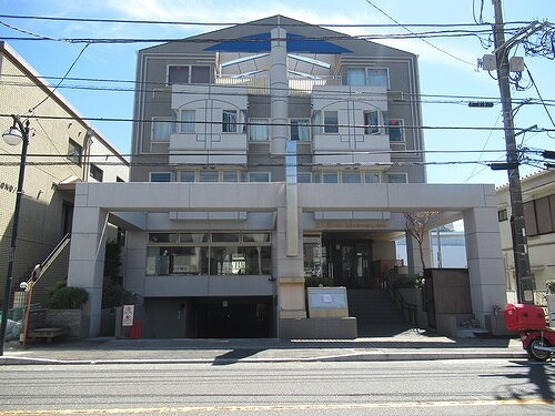 ライオンズマンション鎌倉由比ガ浜4階 建物外観　※2025年09月の写真