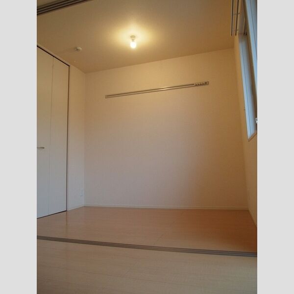 エスパシオ203号室 洋室