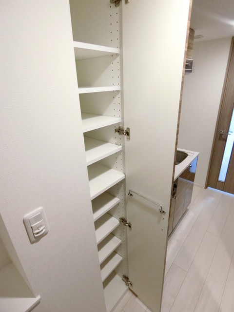 ガーラ大井町グランドステージ シューズＢＯＸ