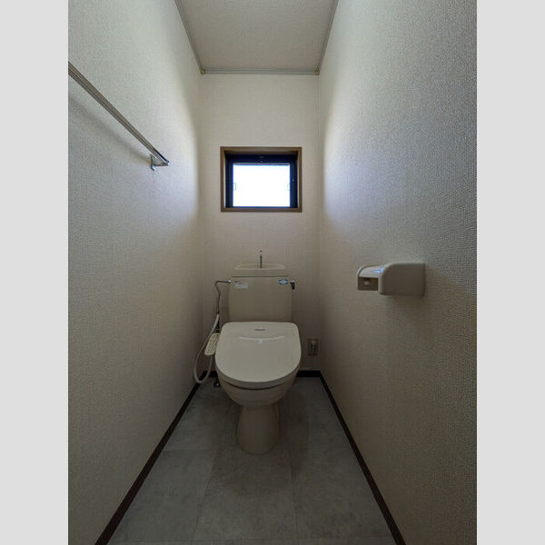 チャコールハイツ　AB トイレ