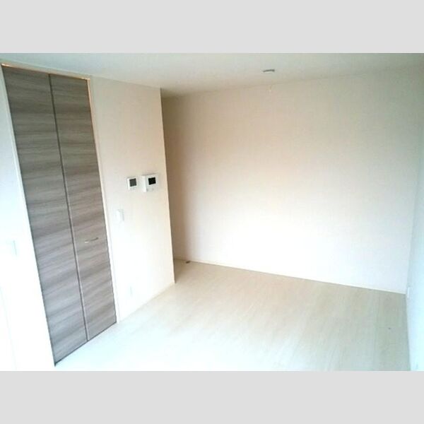 マーベラス302号室 302　リビング