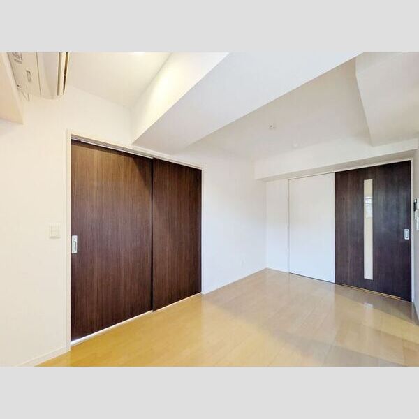 ラフレ東川口 リビングダイニング