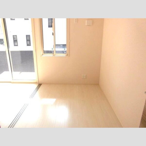 ジョーヌエトワール302号室 同建物別部屋の参考画像