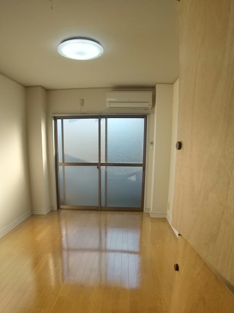 ブルーハイム リビング