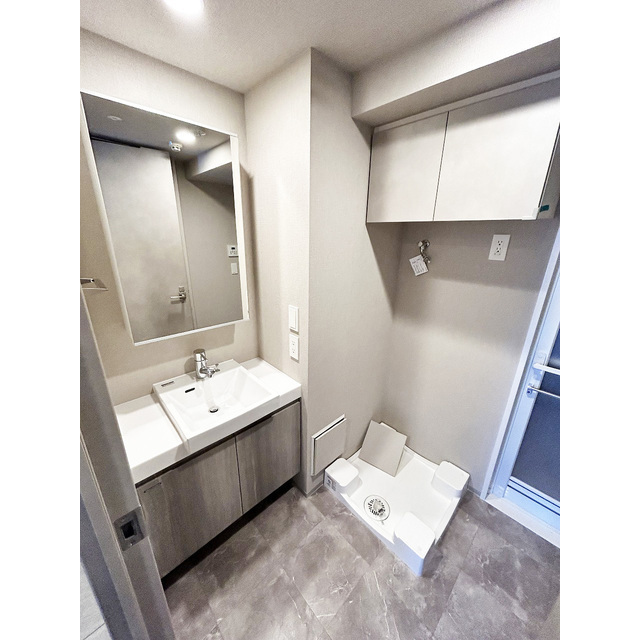 THE GATEHOUSE浅草雷門0505号室 内観