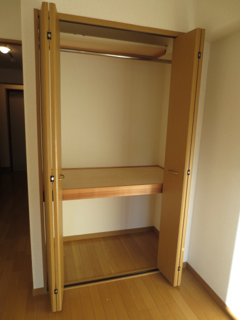 ＴＡＫＡＨＡＳＨＩ　ＭＡＮＳＩＯＮⅡ0401号室 収納