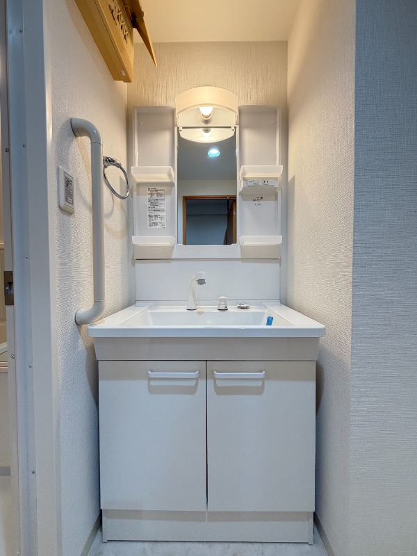 カーム椎名町Ⅱ1階 洗面