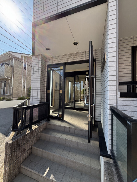 アルジェノン(E-092) エントランス