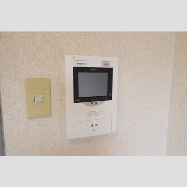コンフォール小泉303号室 モニター付インターホン