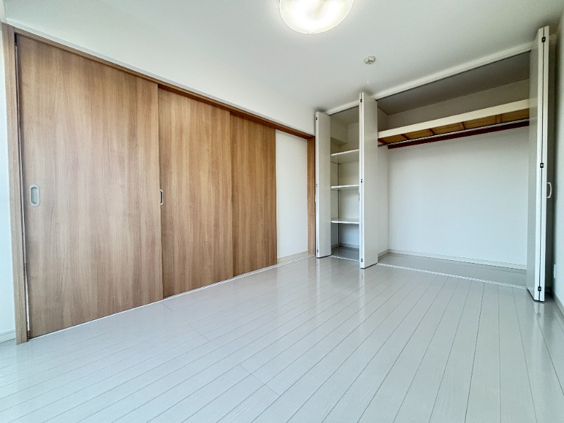 レジディア吉祥寺2階 寝室