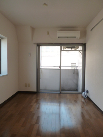 スカイコートたまプラーザ リビング