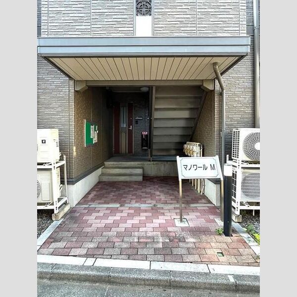 マノワールM エントランス