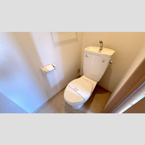 サフィール　A・BB202号室 トイレ