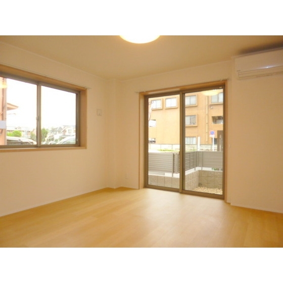 Ｂｏｕｌｅ　ｄｅ　Ｎｅｉｇｅ　Ｌａ　Ｍａｉｓｏｎ 内観