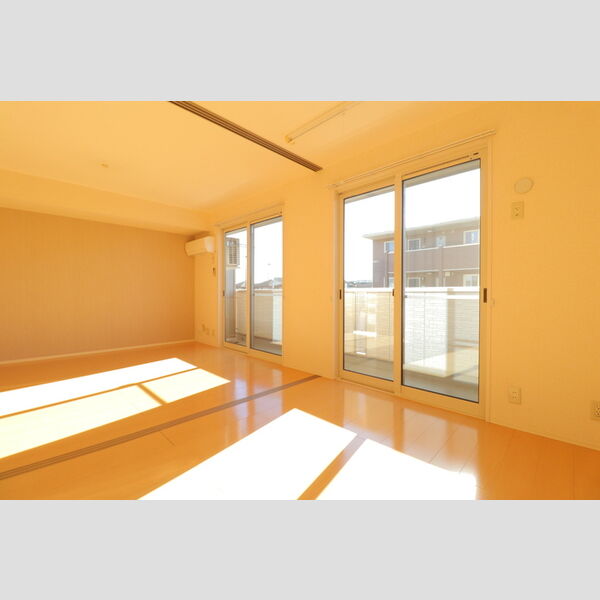 Symphony　B202号室 洋室・リビング