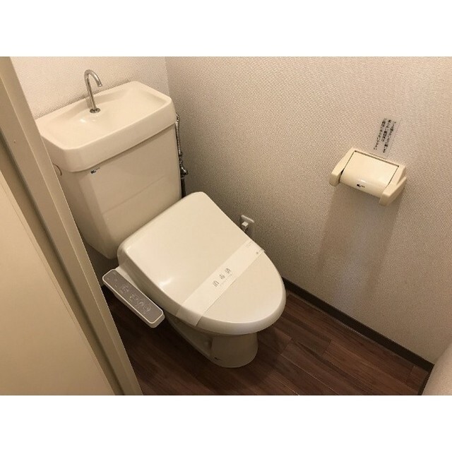 ヒルトップ生田 内観