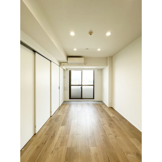 オーパスホームズ白山1002号室 リビング