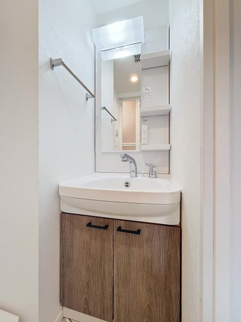 ソルナクレイシア巣鴨2階 洗面