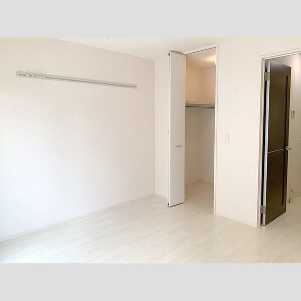 VerduraⅠ/Ⅱ　Ⅱ206号室 洋室