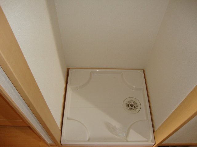 パルジェ紘201号室 洗濯機置場（イメージ）