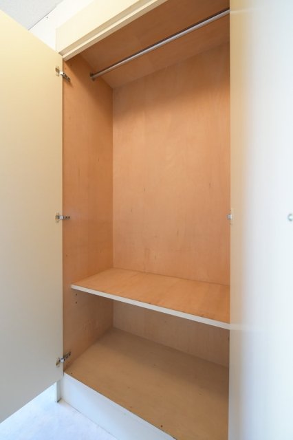 ライオンズマンション椎名町駅前通り クローゼット