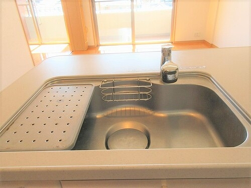 リブゼ横浜ブライトスクエア5階 同建物別部屋の参考画像