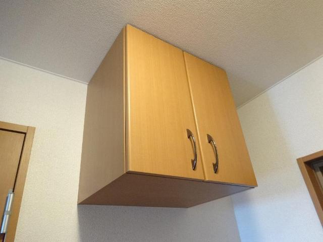 ブラン　ピエール505号室 下足箱（上段）（イメージ）