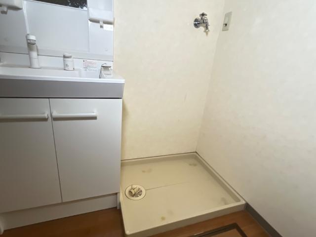 プリムヴェール201号室 洗濯機置場