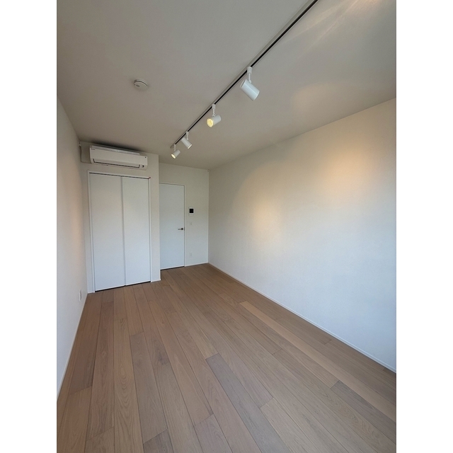 アトリオフラッツ自由が丘イースト303号室 洋室7.6帖　2026年2月撮影