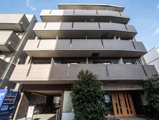 ティアラ目白ＡＶＥＮＵＥの外観画像