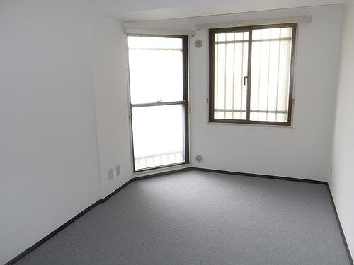 モアコート和光2階 洋室約6.4畳　※2025年9月撮影