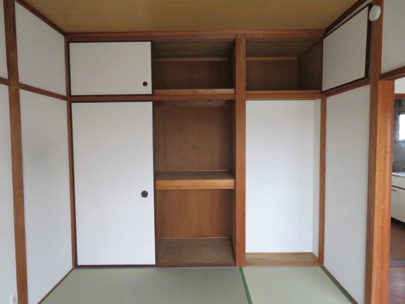 コーポラスエイト2階 収納