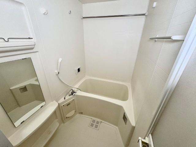 ワイズ　パラシオン00101号室 バス