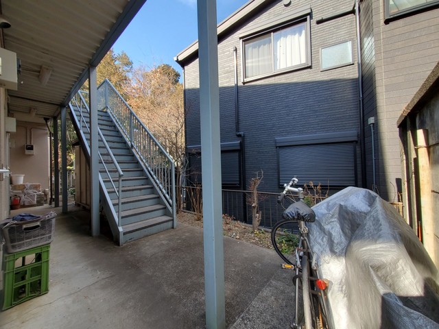 アヴェニュー四季 エントランス