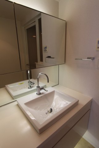 プライムアーバン神楽坂 洗面