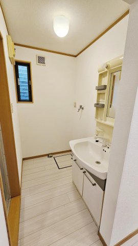 ビュー大倉山102号室 洗面