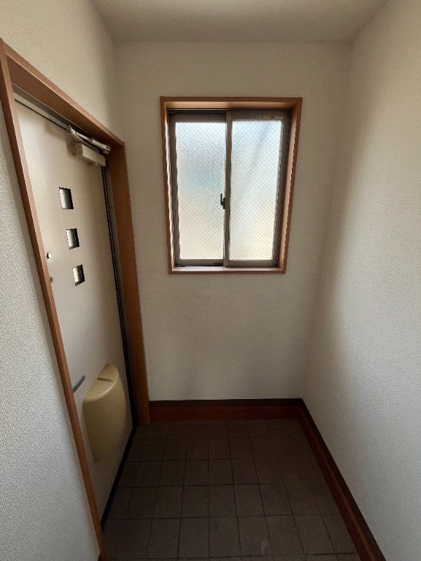 レクサス鎌ヶ谷 玄関