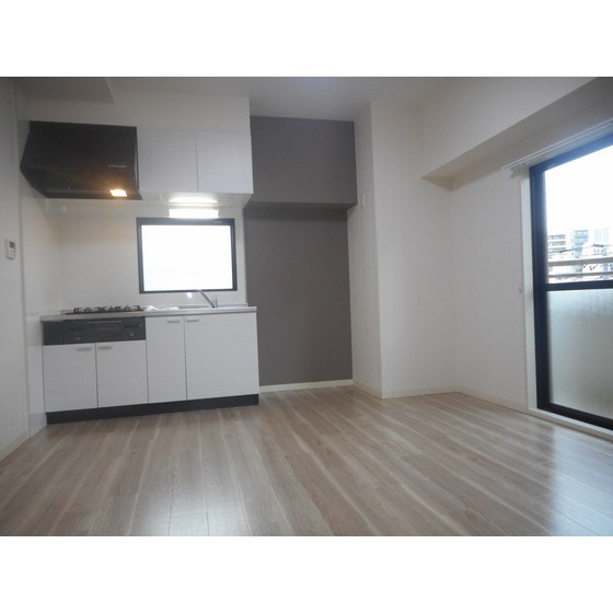 ロイヤルフラット野毛山壱番館 キッチン