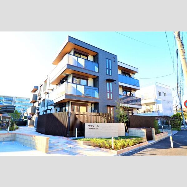 ヤフォールの外観画像