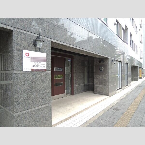 カスタリア北上野1004号室 エントランス