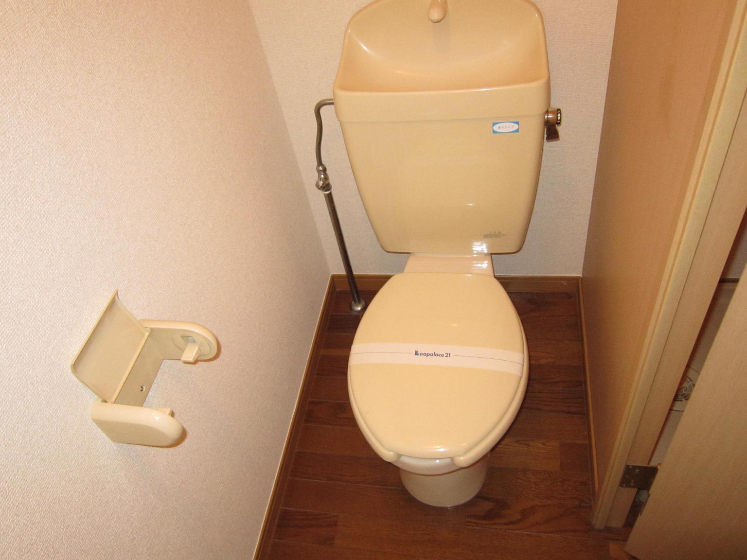 レオパレスＡＱＵＡ202号室 女性に人気バス・トイレ別！