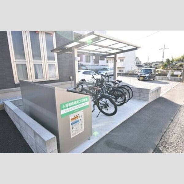 グラン・シャリオ 周辺