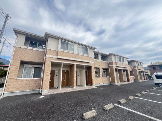 ソフィア106号室 外観写真（昼）