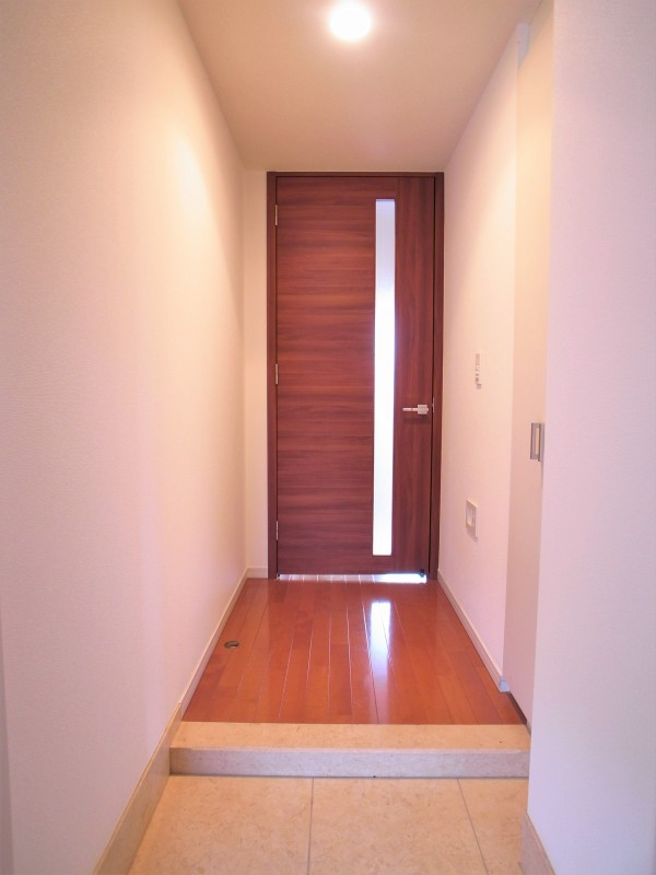 麻布十番レジデンス 玄関