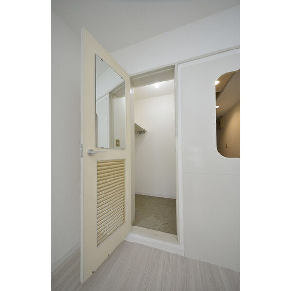 メゾン・ド・プレーヌ0210号室 収納