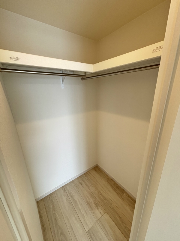 リブリ・高野1階 収納