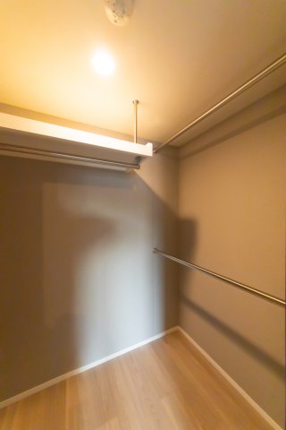 プラウドフラット両国サウス212号室 収納