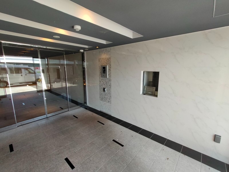 フュージョナル王子RICOTT2階 エントランス